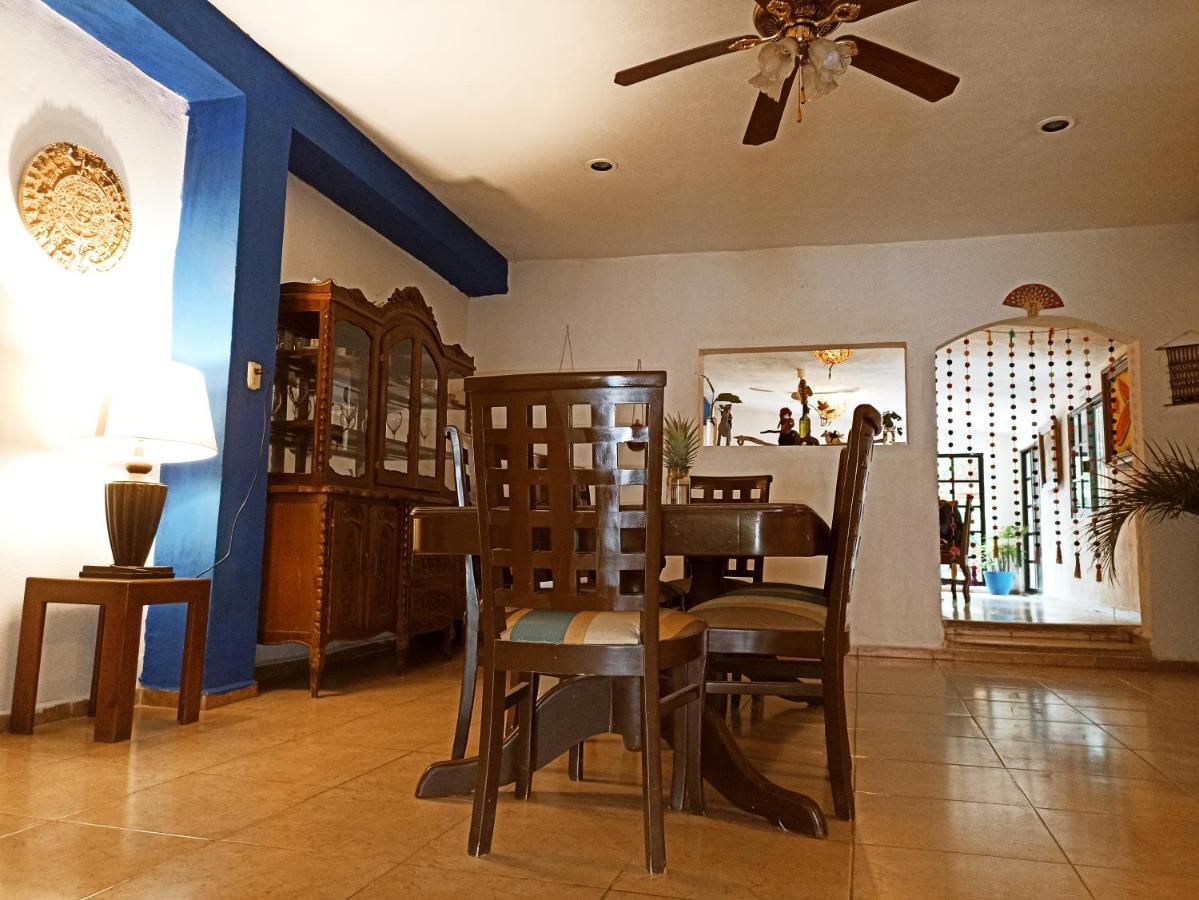 Casa De Los Pajaros - B&B 巴利亚多利德 外观 照片