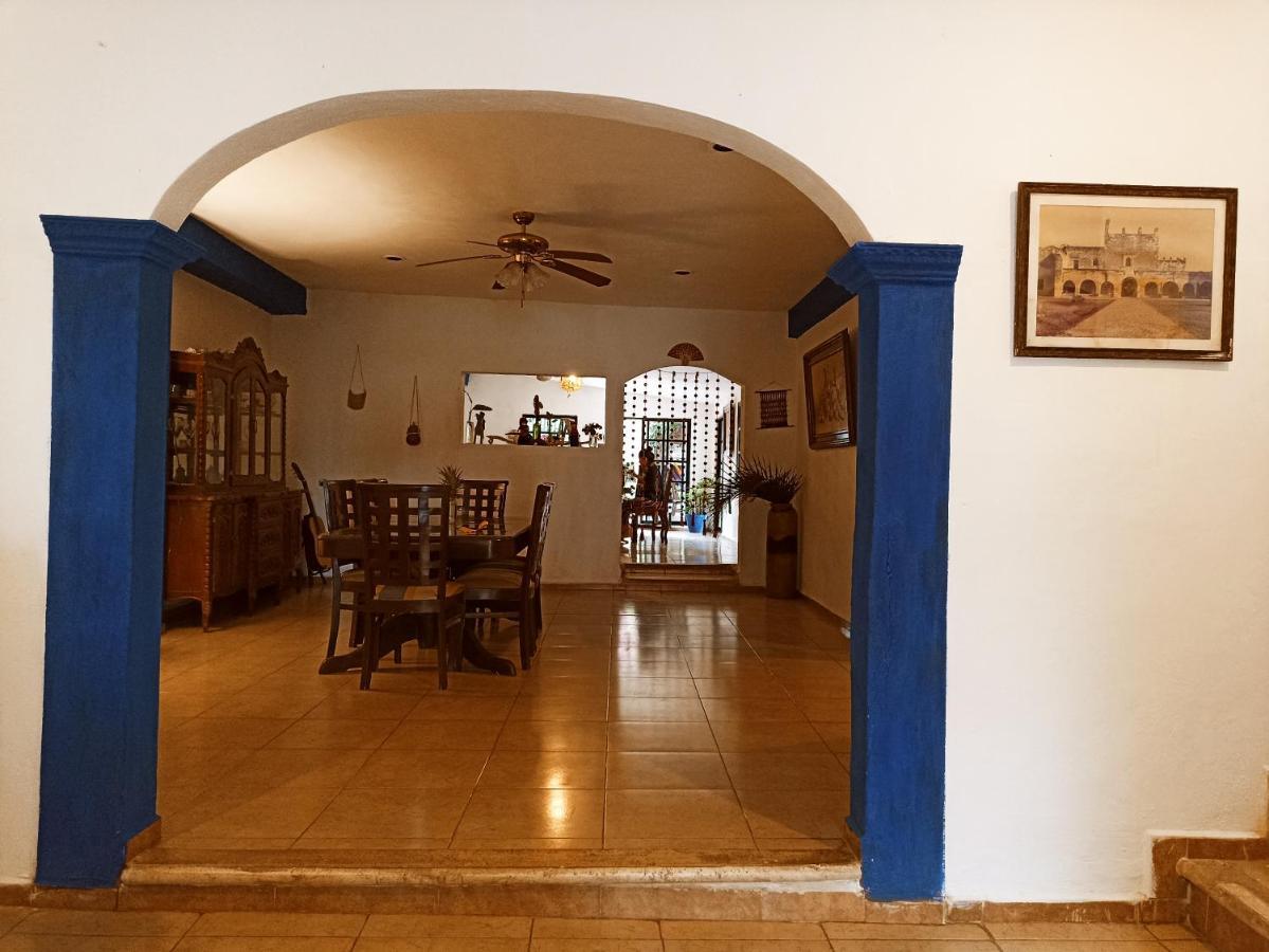Casa De Los Pajaros - B&B 巴利亚多利德 外观 照片